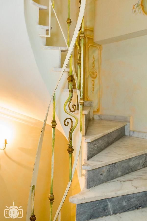 Отель Villa Tamara Бухарест-13