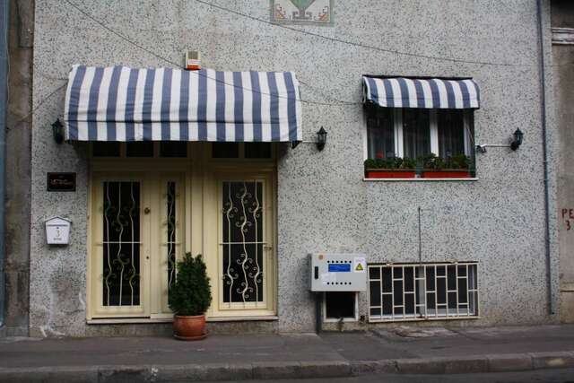 Отель Villa Tamara Бухарест-10
